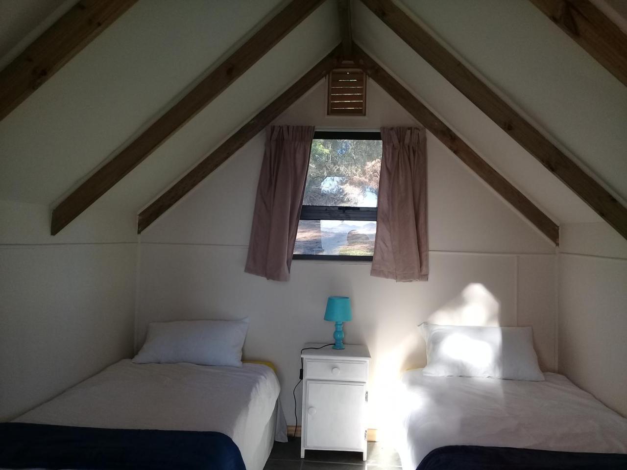 ホテル Sedgefield Huts エクステリア 写真